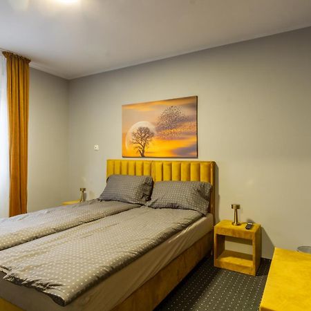 Bed And Breakfast 33 Duisburg Luaran gambar