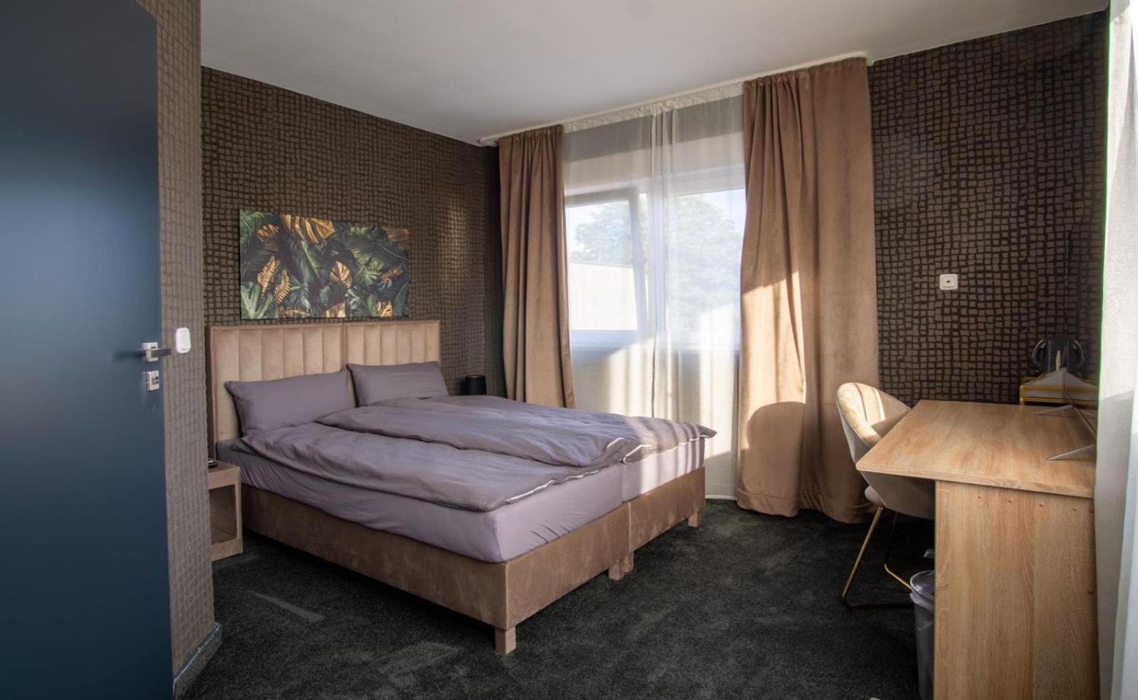 Bed And Breakfast 33 Duisburg Luaran gambar