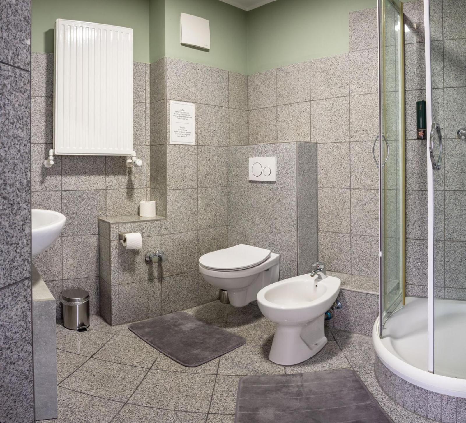 Bed And Breakfast 33 Duisburg Luaran gambar